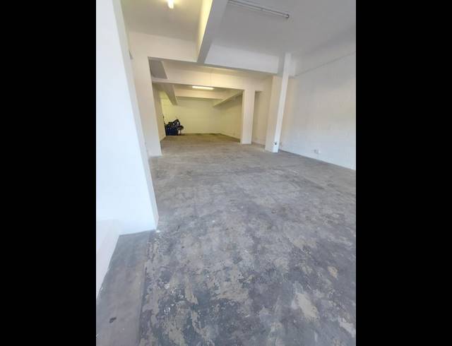 BUSINESS PROPERTY TO RENT IN PAROW